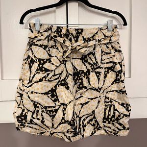 Above the knee skirt